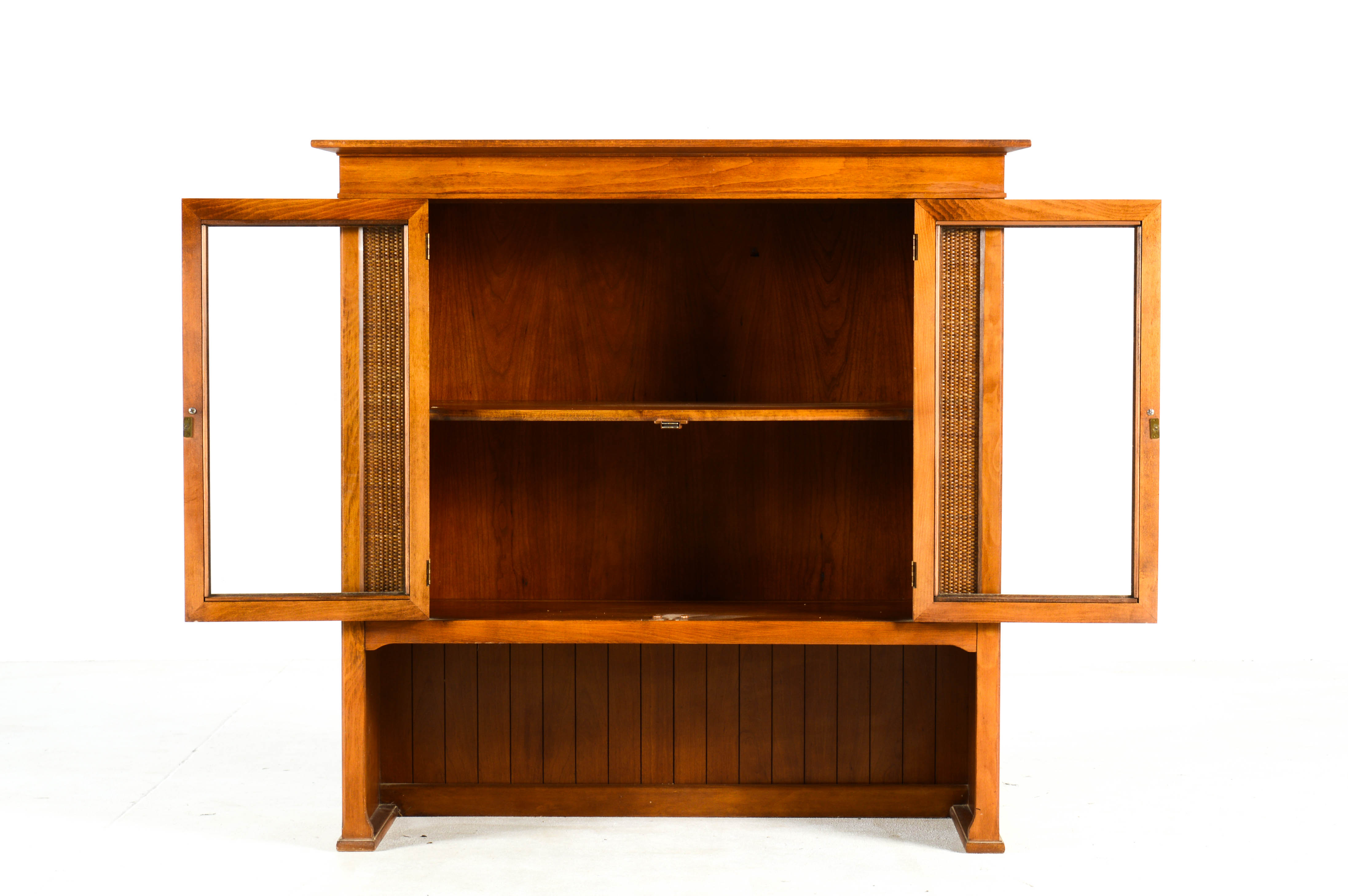 Mid Century Modern Maple Hutch Top EBTH